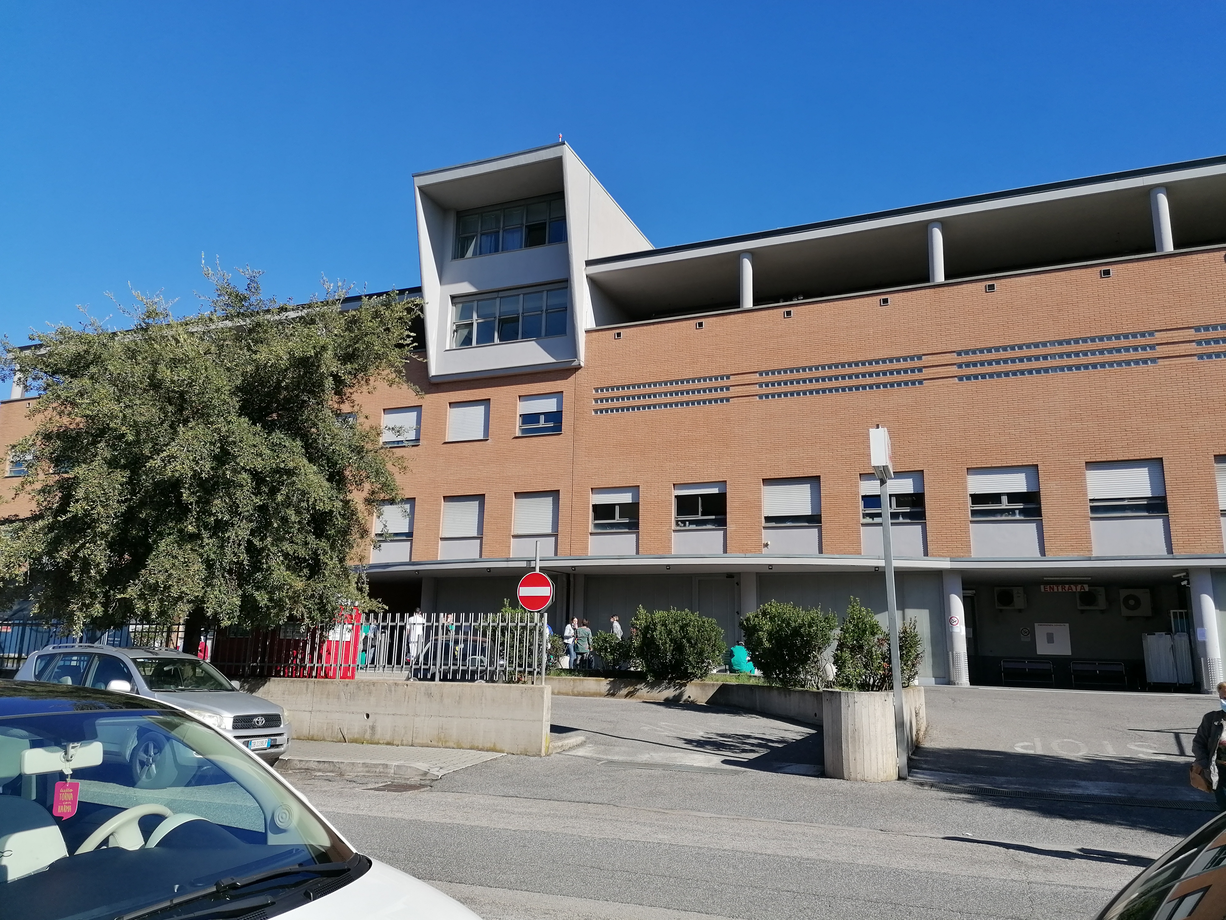 L’Ospedale Casa di Cura Città di Aprilia è aperto